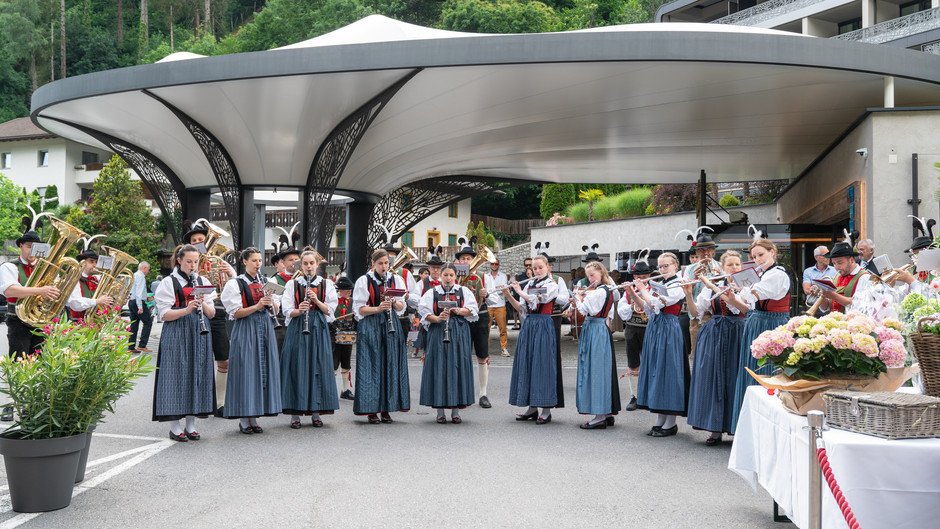 Ein Fest der Extraklasse - 100 Jahre Quellenhof Ein Fest der Extraklasse - 100 Jahre Quellenhof