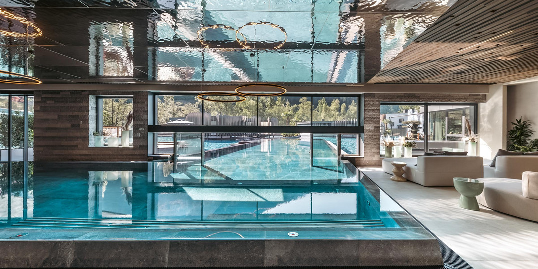 Ihre Quellenhof Luxury Resorts in Südtirol und am Gardasee Ihre Quellenhof Luxury Resorts in Südtirol und am Gardasee