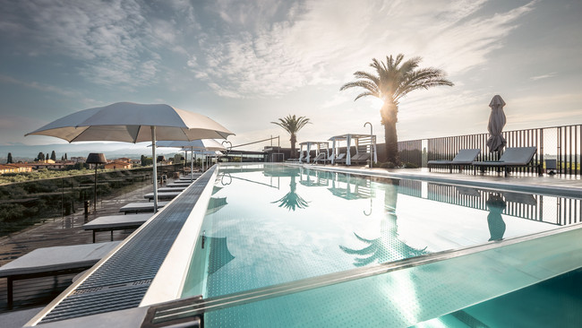 Vierfacher Grund zum Feiern - wellness-hotel.info Award 2026 Vierfacher Grund zum Feiern - wellness-hotel.info Award 2026