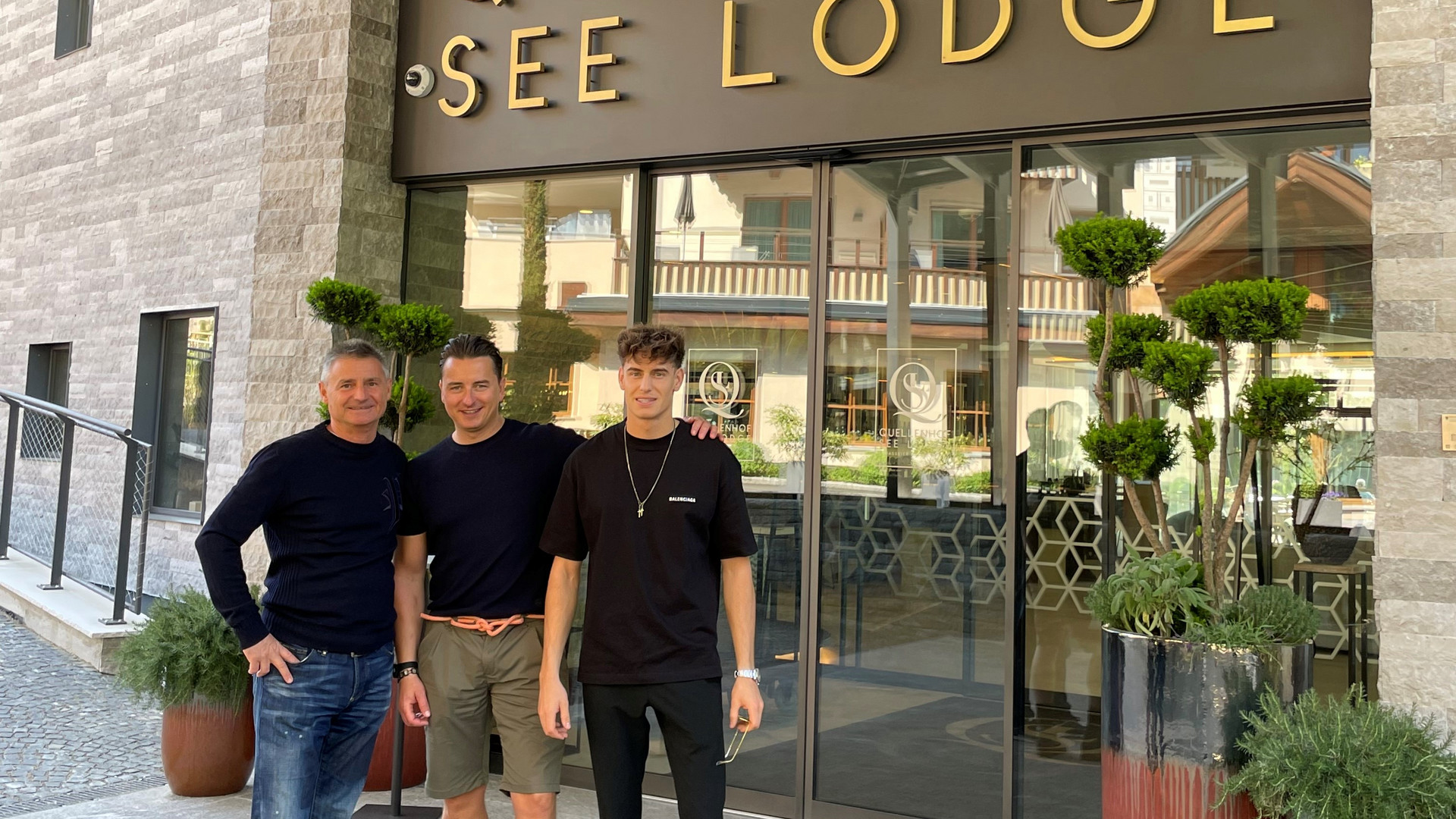 Andreas Gabalier zu Gast in der Quellenhof See Lodge Andreas Gabalier zu Gast in der Quellenhof See Lodge