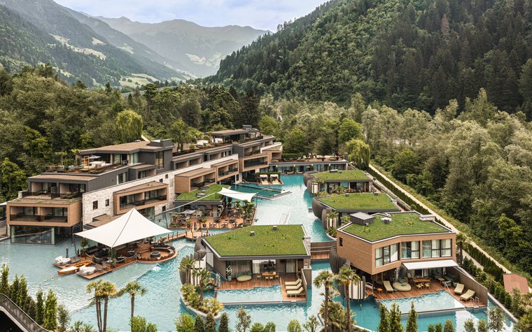 Novità dal nostro Hotel Quellenhof Novità dal nostro Hotel Quellenhof